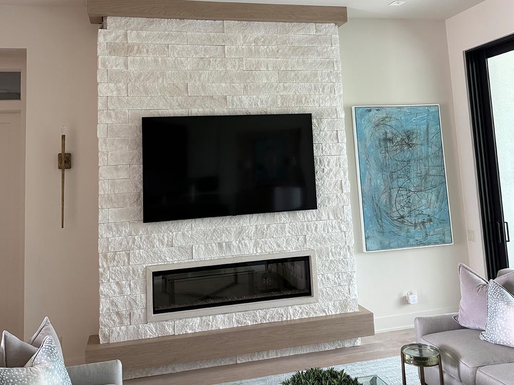 Fireplace mantel from Diamond Resin Products